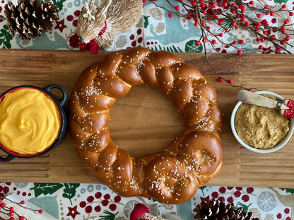 Holiday Bavarian Soft Pretzel Wreath Gift Pack